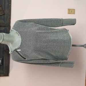 Peace love world sweatshirt